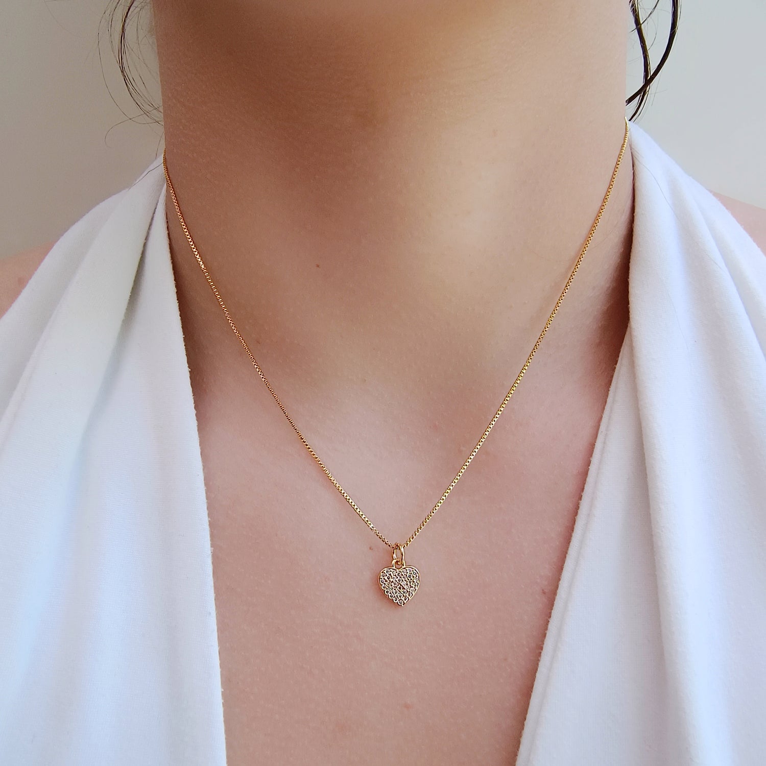 Conjunto Cadena y Colgante Corazón Circones Blancos - Baño de Oro 18Kt