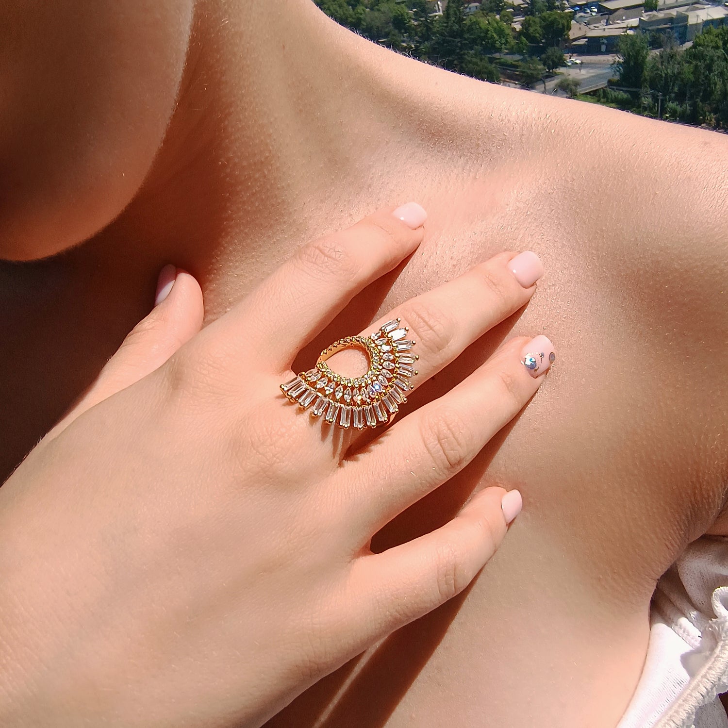 Anillo Abanico - Medida Ajustable - Baño de Oro 18Kt y Circones