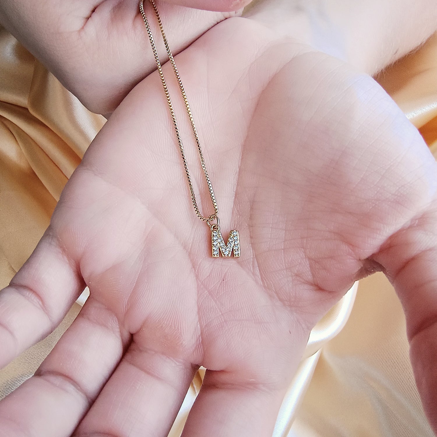 Conjunto Cadena y Colgante Letra Inicial - Baño de Oro 18Kt