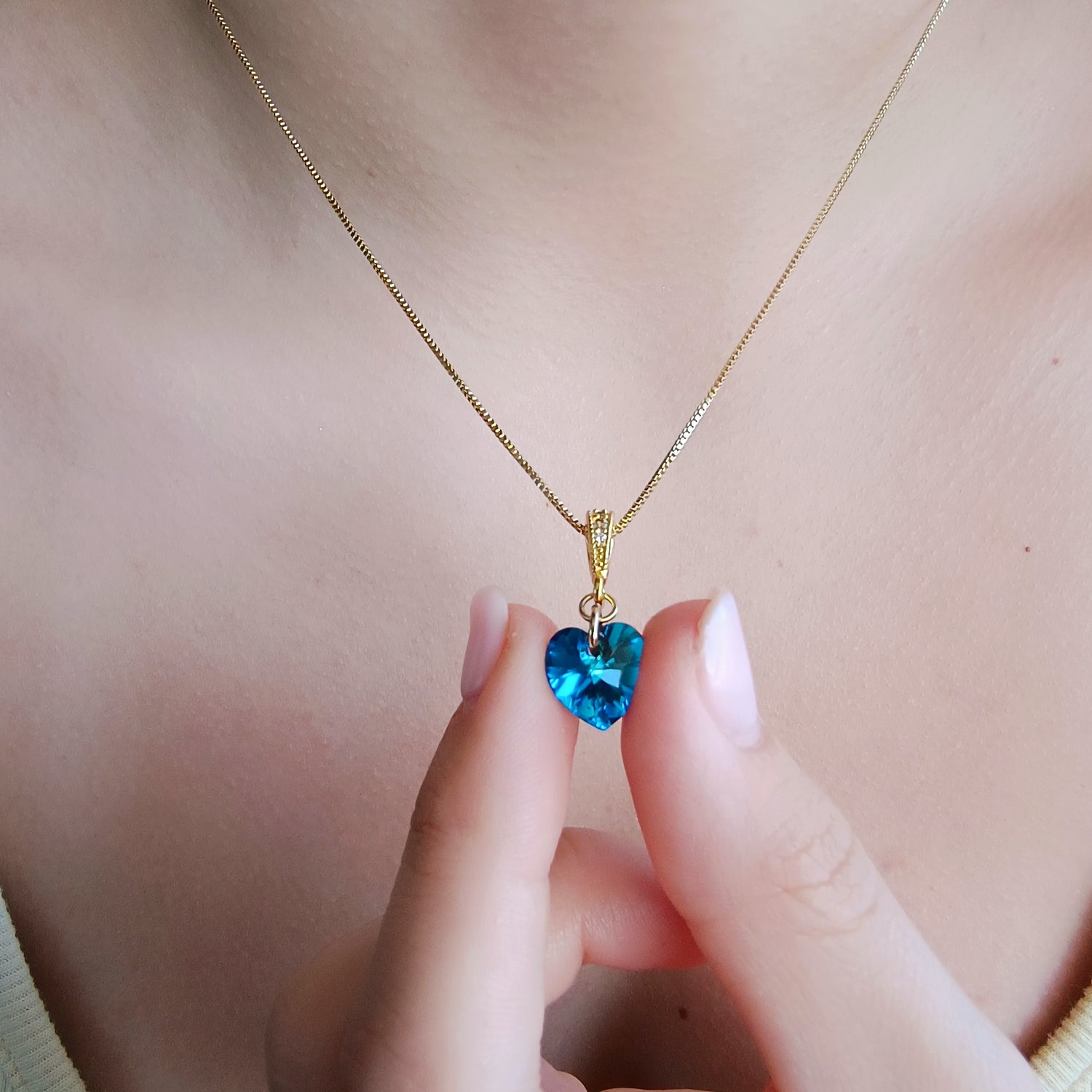 Conjunto Cadena y Colgante Corazón Cristal Azul - Baño de Oro 18Kt
