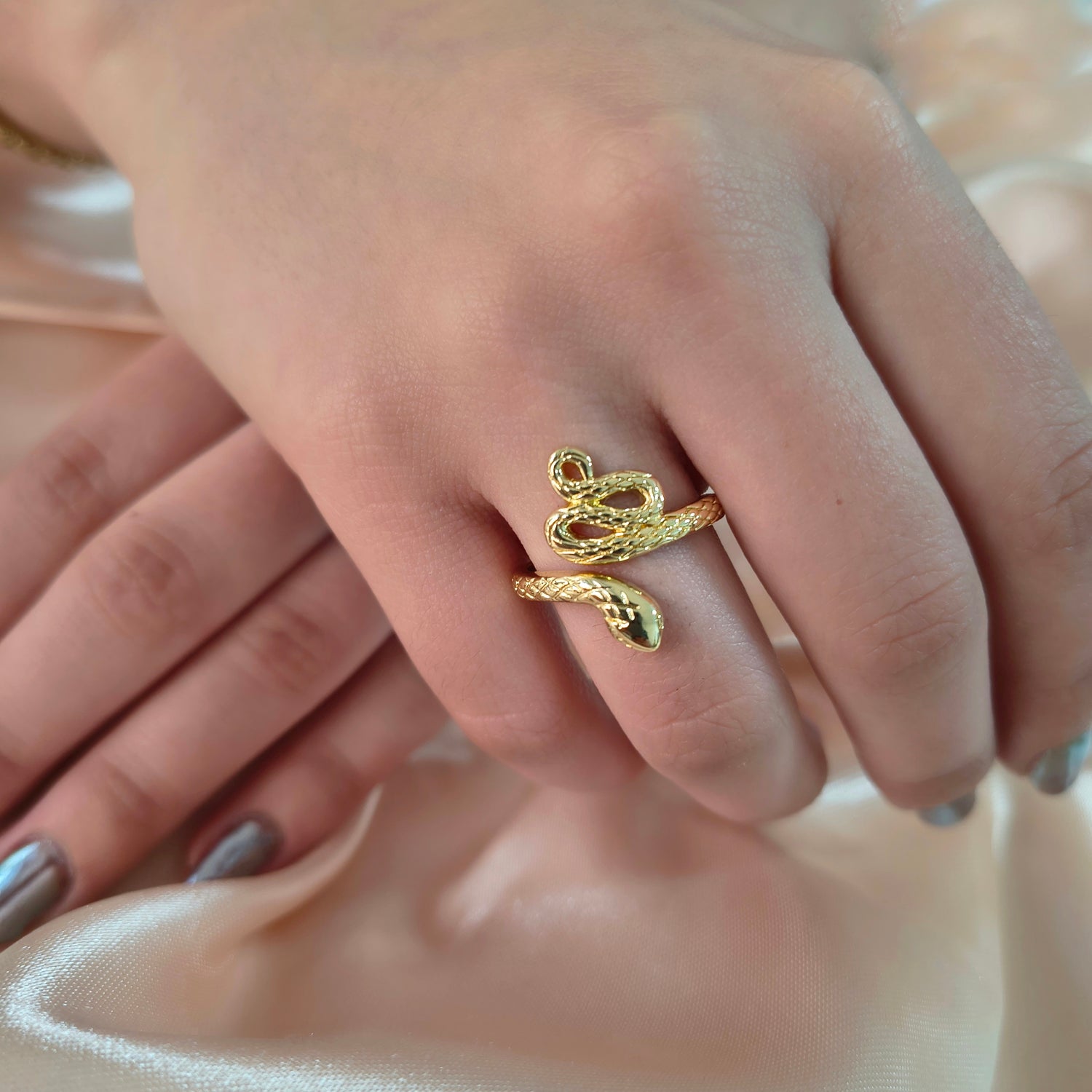 Anillo Snake - Medida Ajustable - Baño de Oro 18Kt