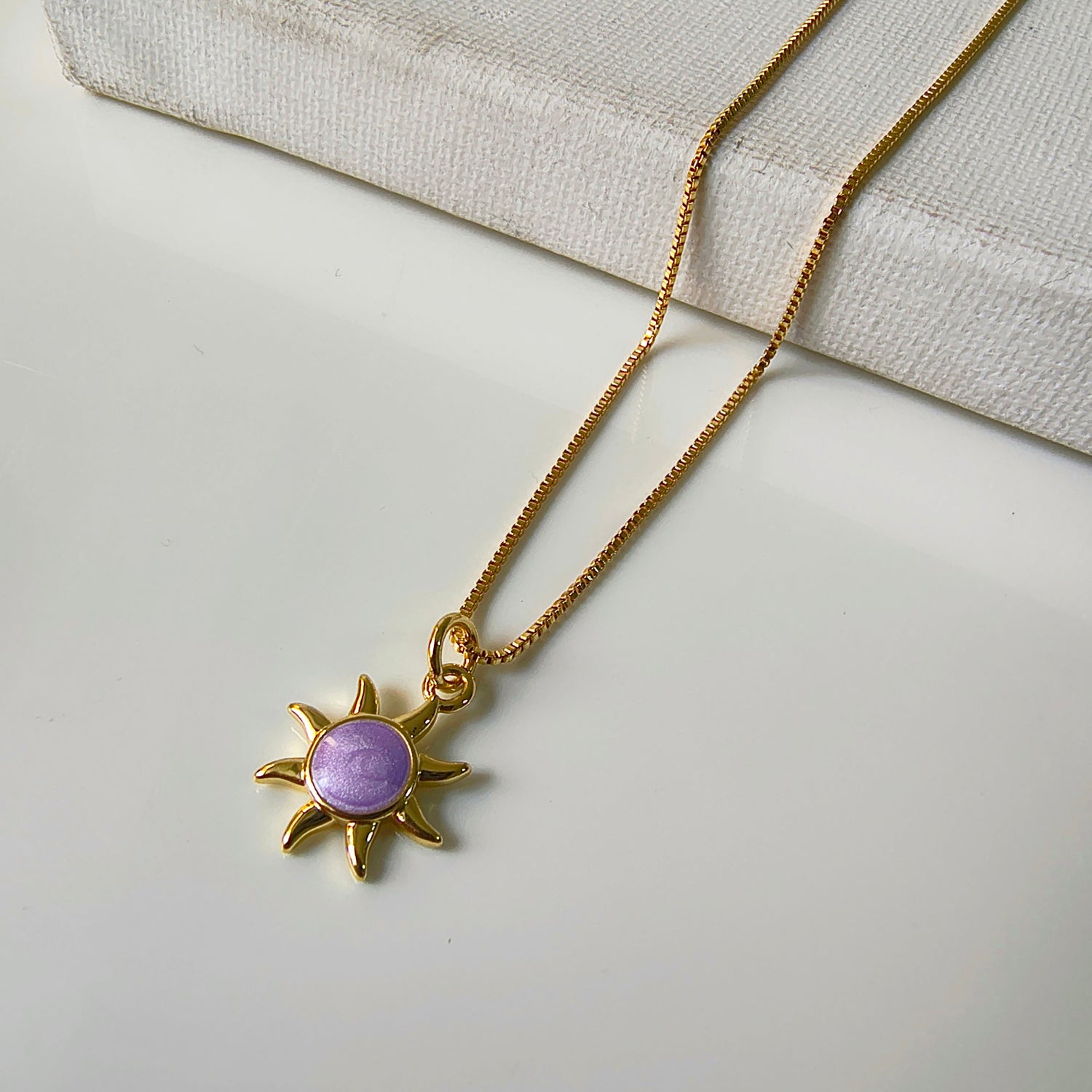 Conjunto Cadena y Colgante Sol Colores