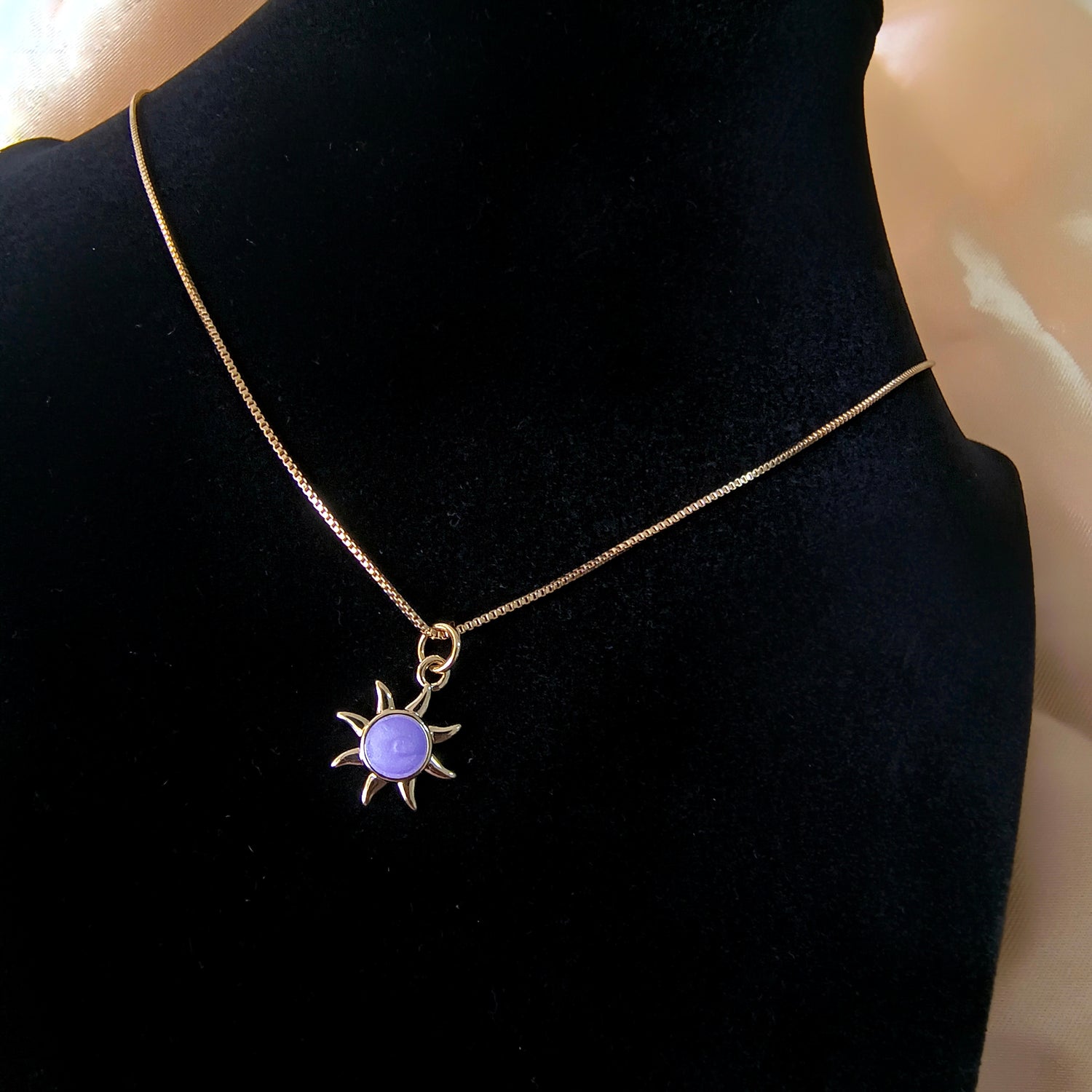 Conjunto Cadena y Colgante Sol Colores