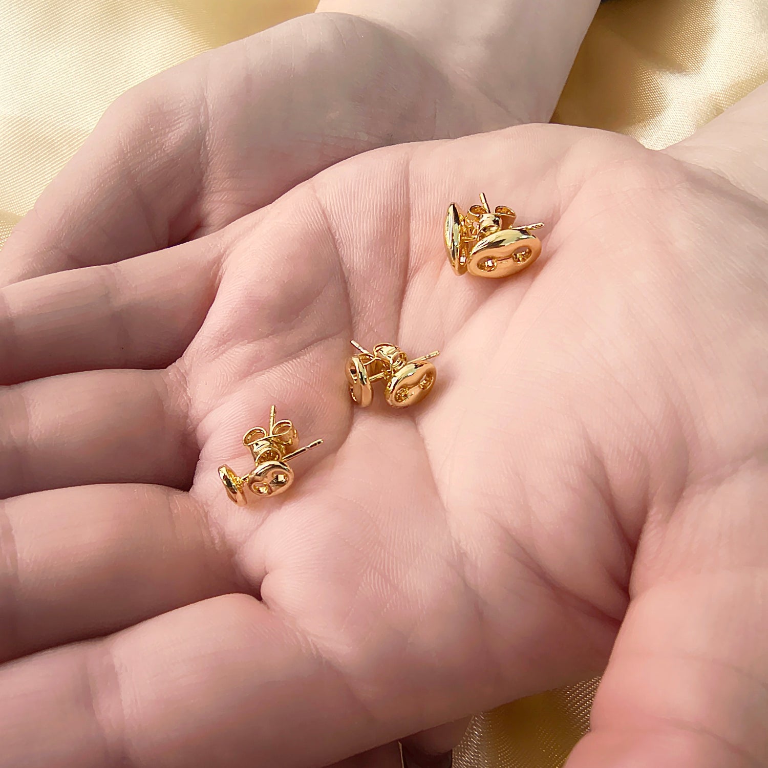 Aros tipo Gucci - Baño de Oro 18Kt