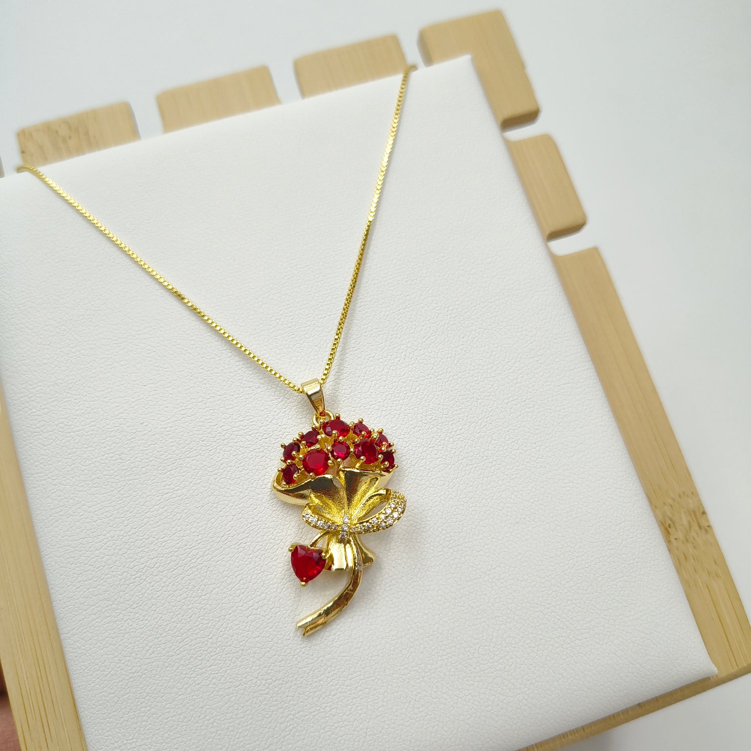 Conjunto Ramo de Rosas  - Baño de Oro 18Kt