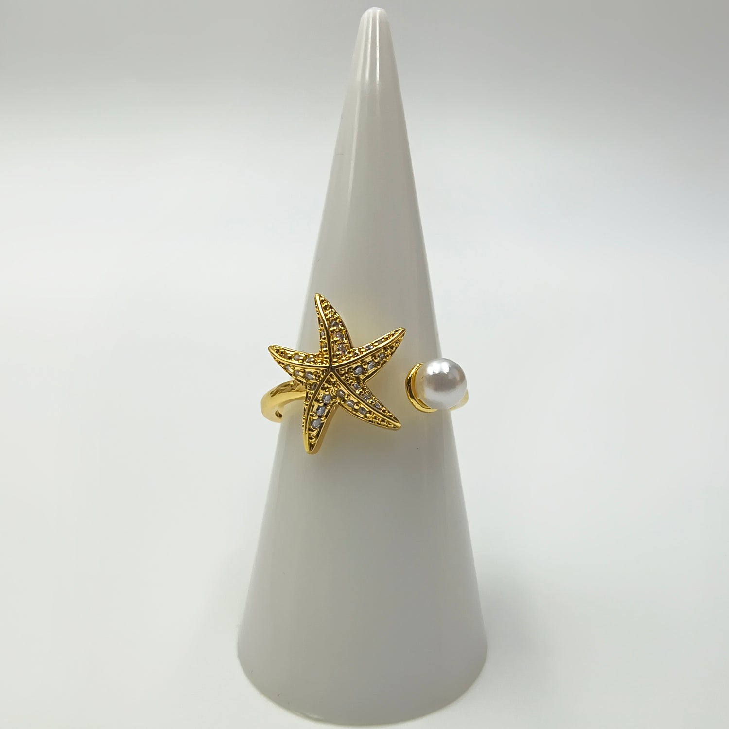 Anillo Estrella de Mar - Medida Ajustable - Baño de Oro 18Kt y Circones