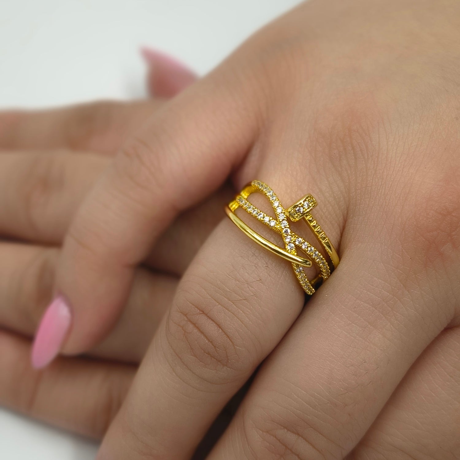 Anillo Clavo - Medida Ajustable - Baño de Oro 18Kt y Circones