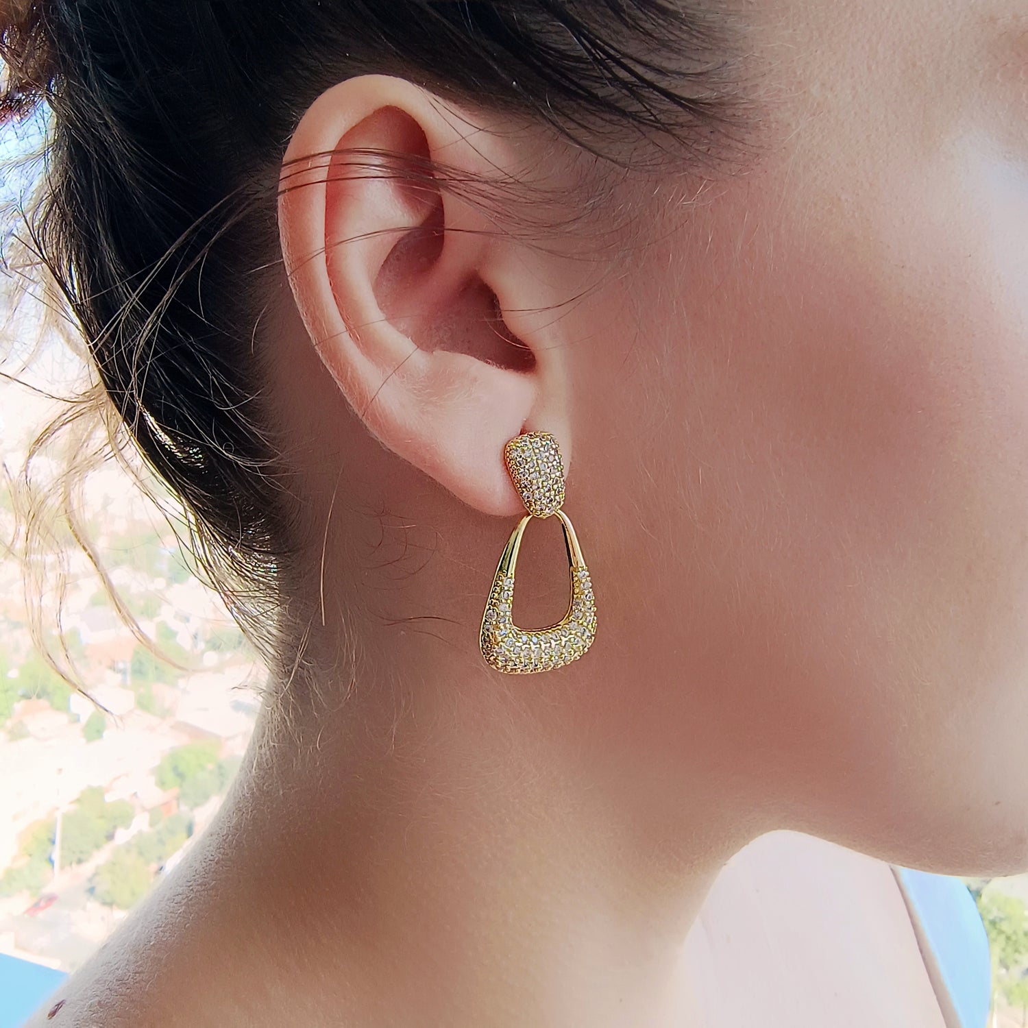 Aros Iria - Baño de Oro 18Kt y Circones