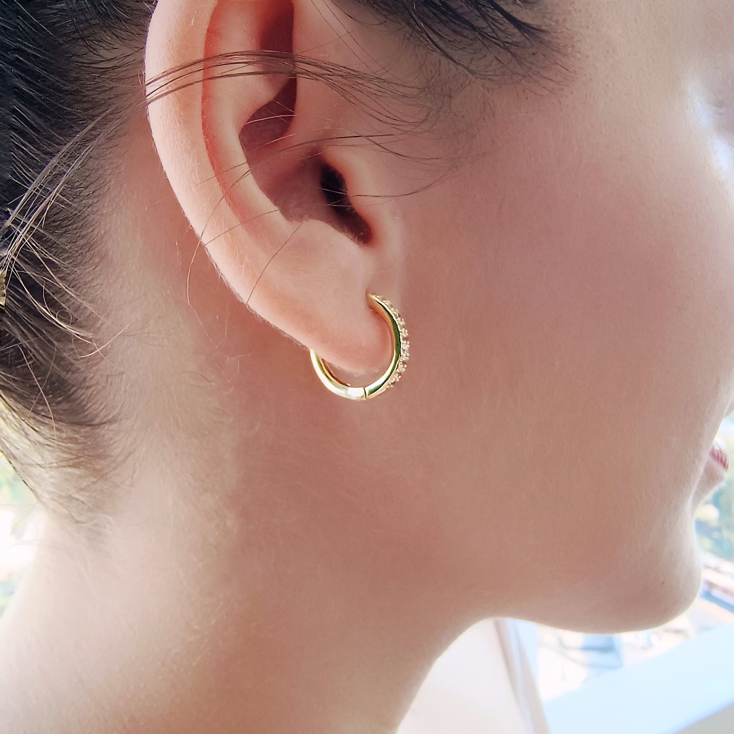 Aros Vittoria Tamaño Mediano - Baño de Oro 18Kt