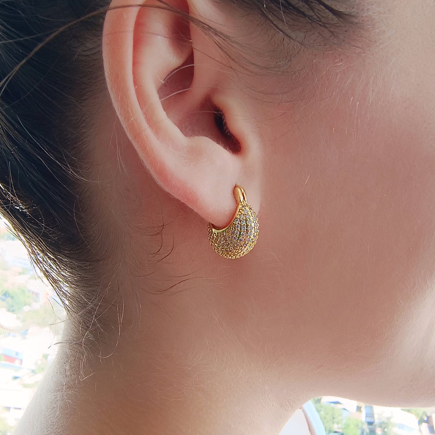 Aros Bella - Baño de Oro 18Kt con Incrustaciones de Circón