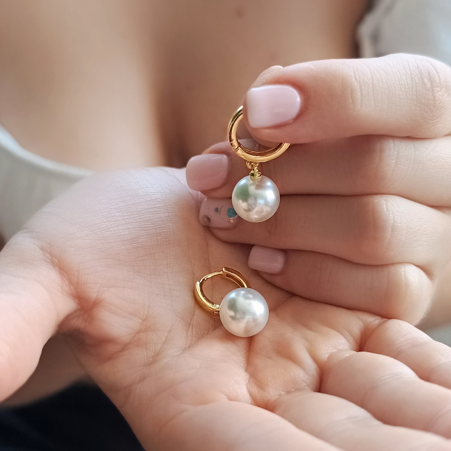 Aros Perla - Baño de Oro 18Kt