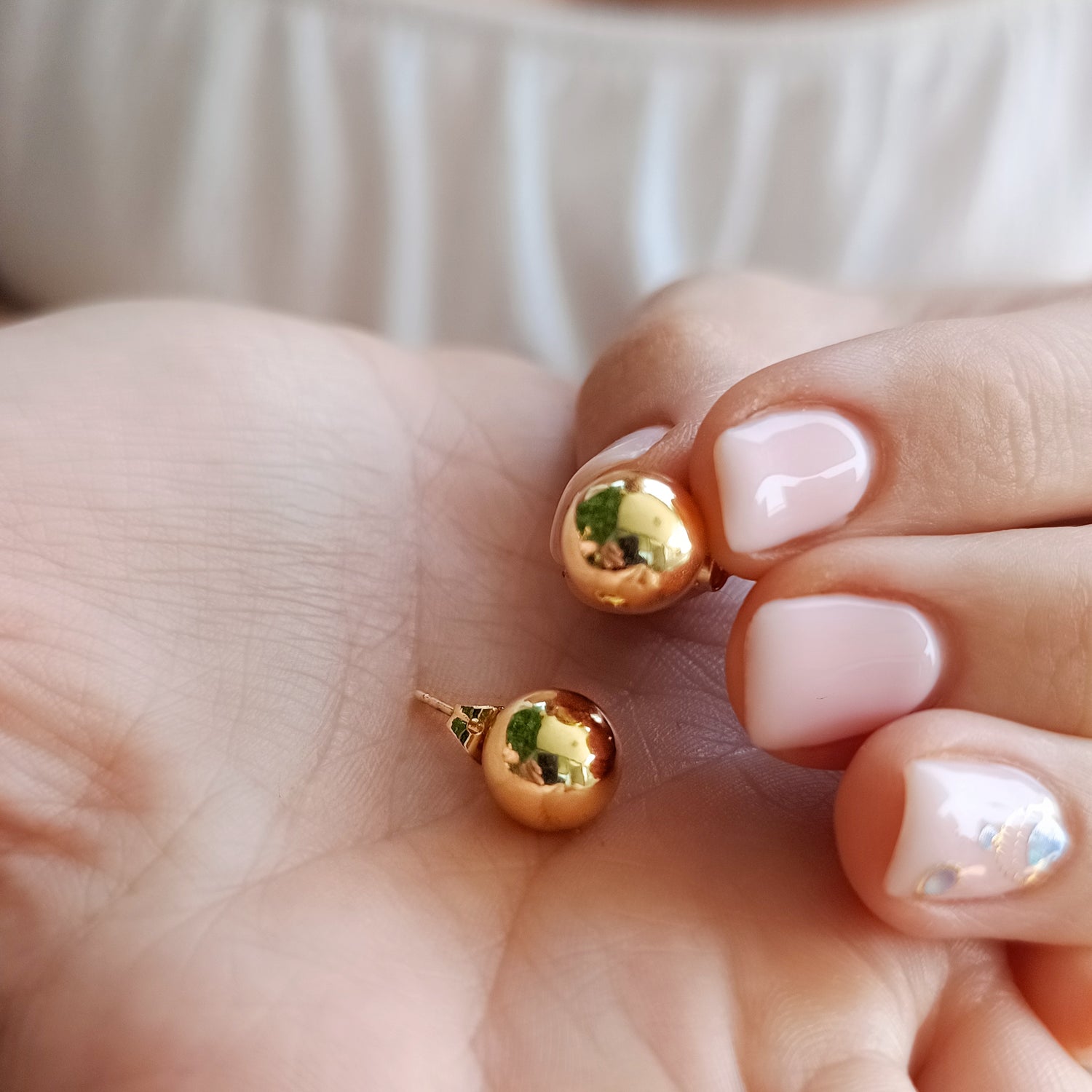 Aros Esfera Tamaño Grande - Baño de Oro 18Kt