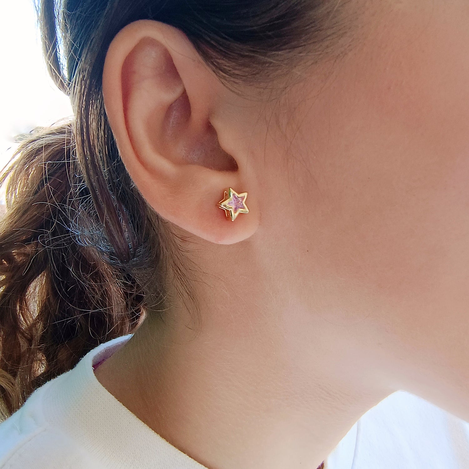 Aros Punto Estrella de Circón Rosado - Baño de Oro 18Kt