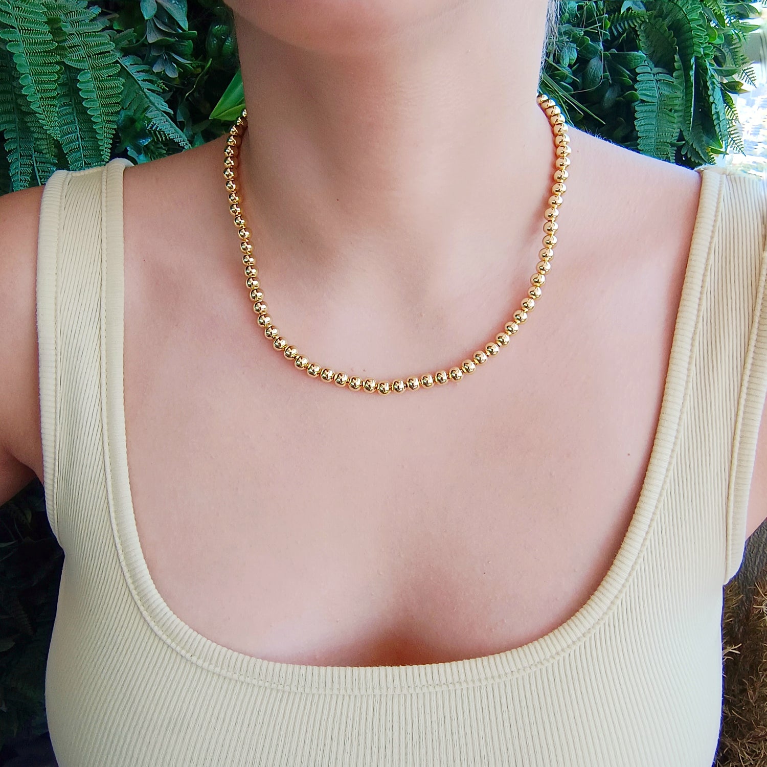 Collar de Esferas Medianas - Baño de Oro 18Kt