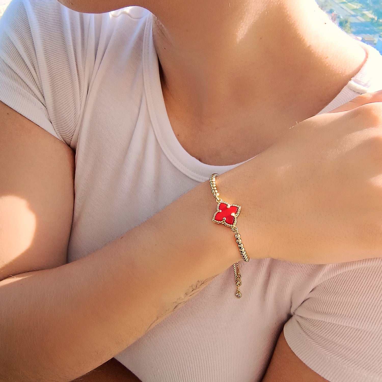 Pulsera Trébol Rojo - Baño de Oro 18Kt