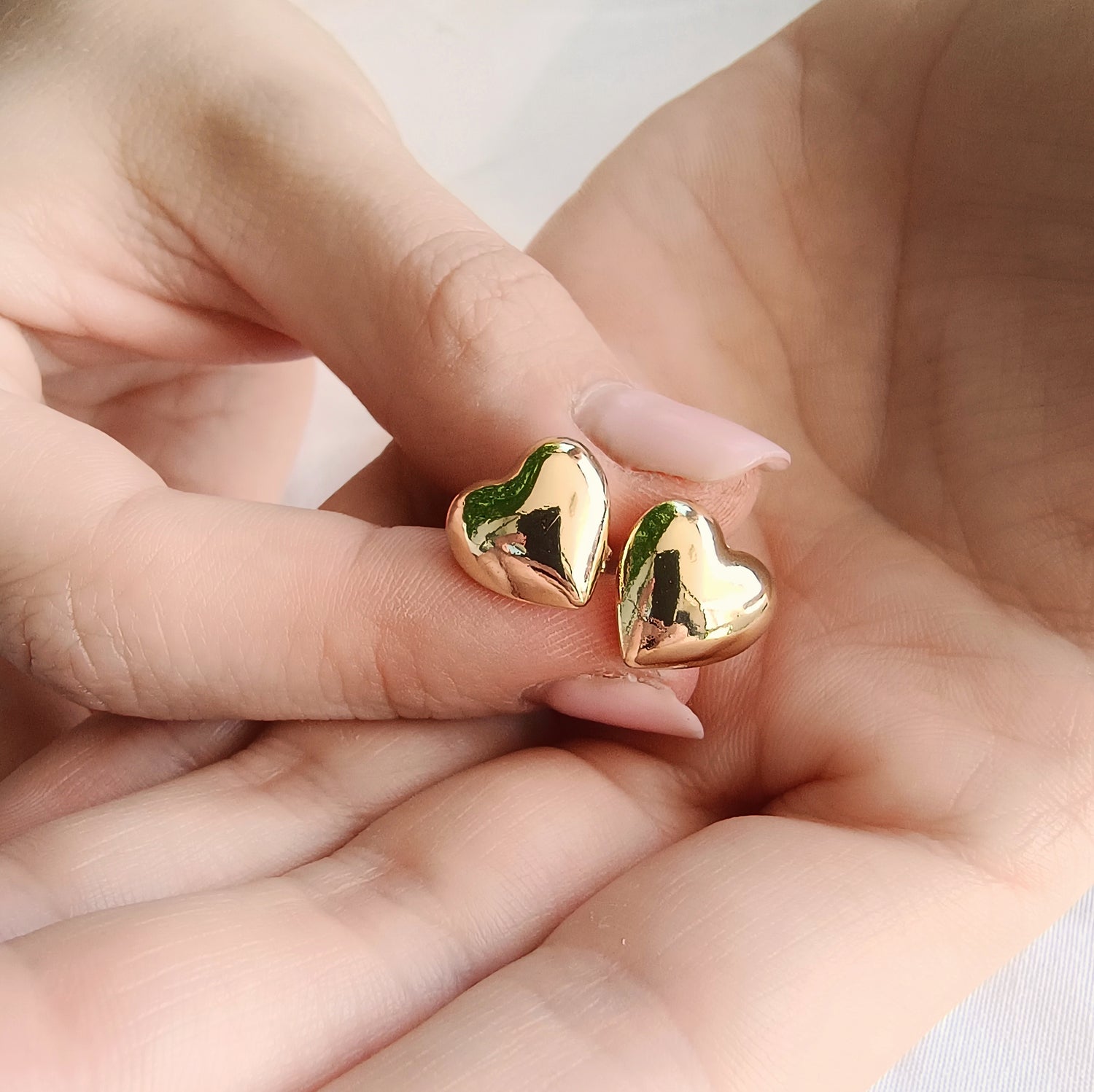 Aros Corazón Inflado Mediano - Baño de Oro 18Kt