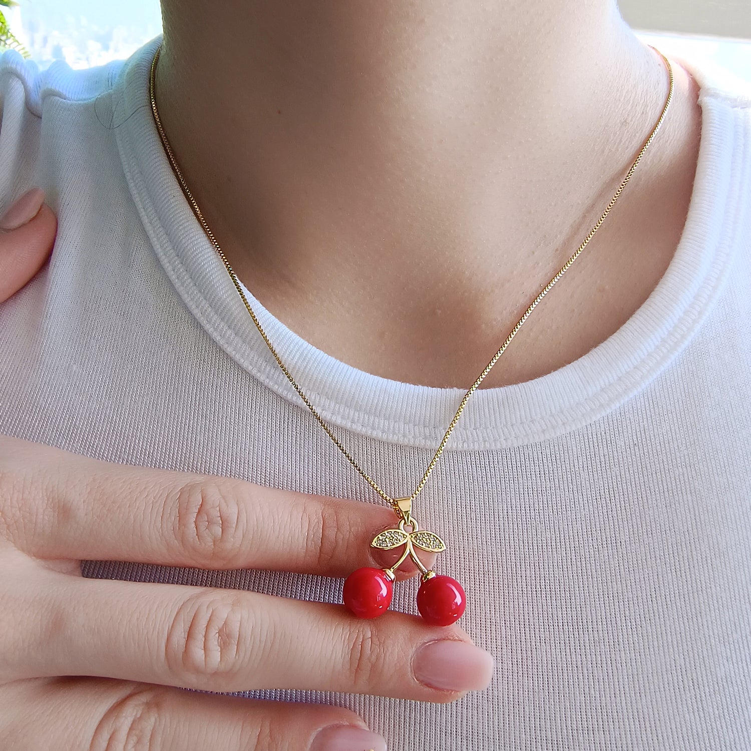 Conjunto Cadena y Colgante Guindas