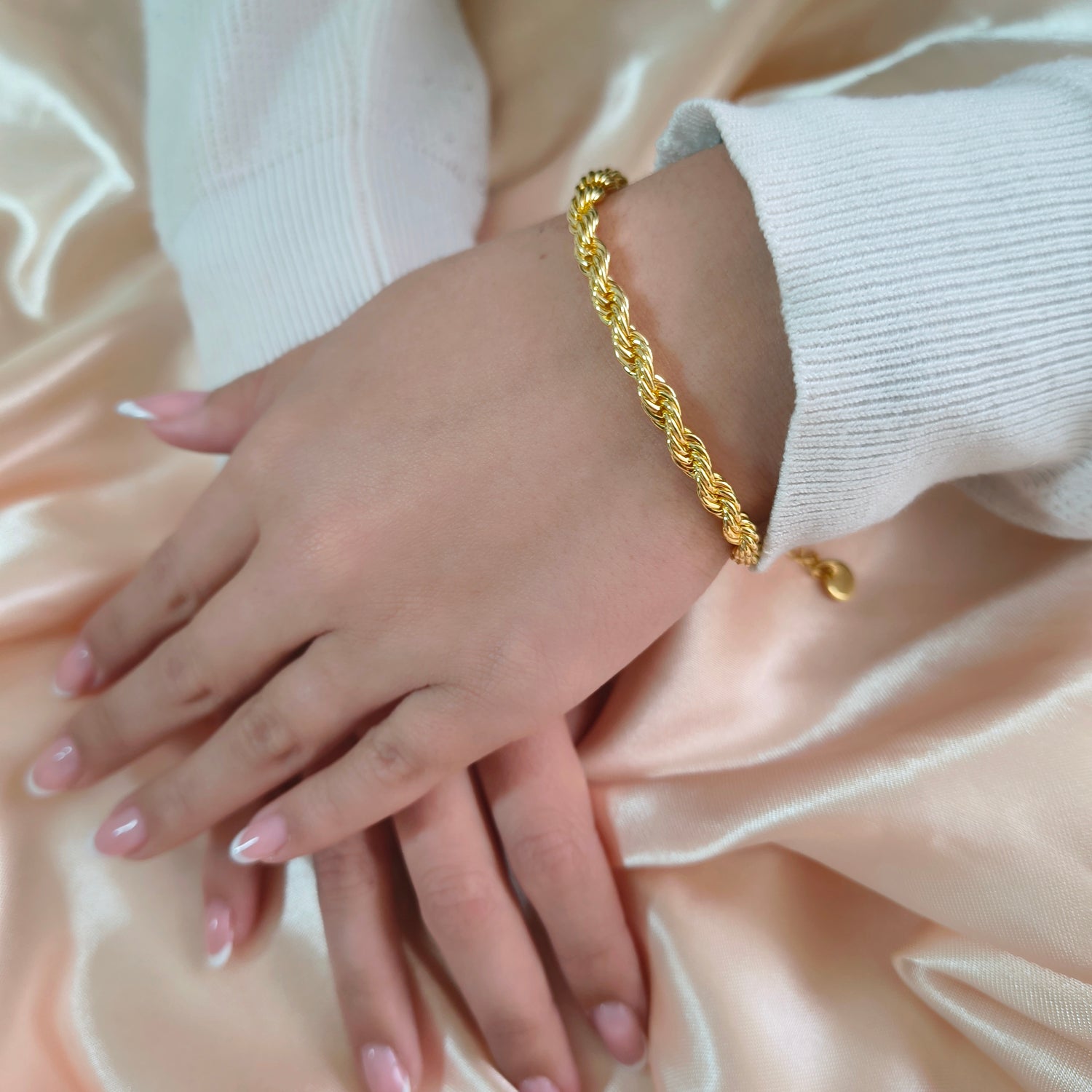 Pulsera Tourbillon - Baño de Oro 18Kt