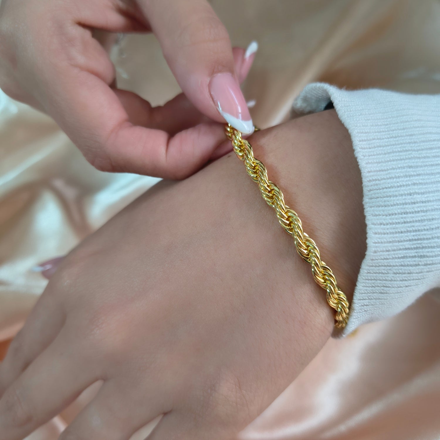 Pulsera Tourbillon - Baño de Oro 18Kt
